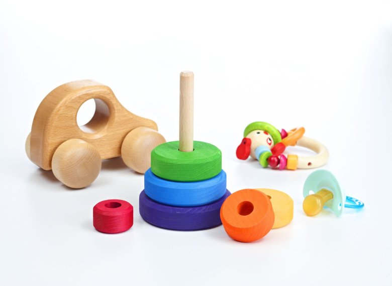 Babyspielzeug Babyspielzeug aus Holz, Kinderrassel und Schnuller